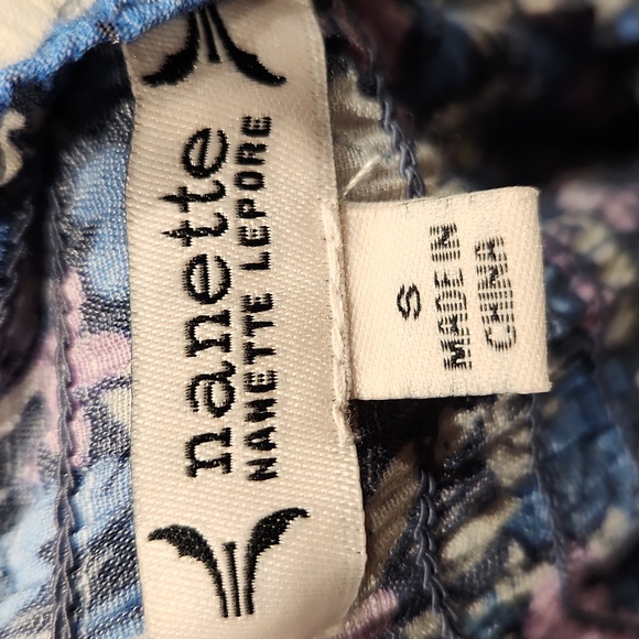 EUC Nanette Women's sz S Floral Blouse - Picture 5 of 5